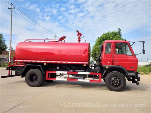 東風六驅灑水車 12噸強勁動力，綠化噴灑新選擇